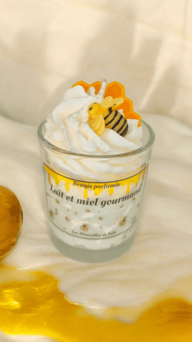 Mini bougie parfumée senteur LAIT ET MIEL GOURMAND