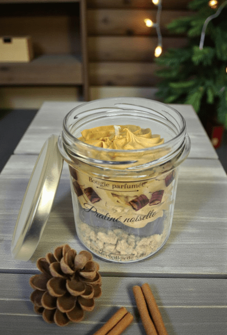 Bougie parfumée Bueno senteur PRALINÉ NOISETTE